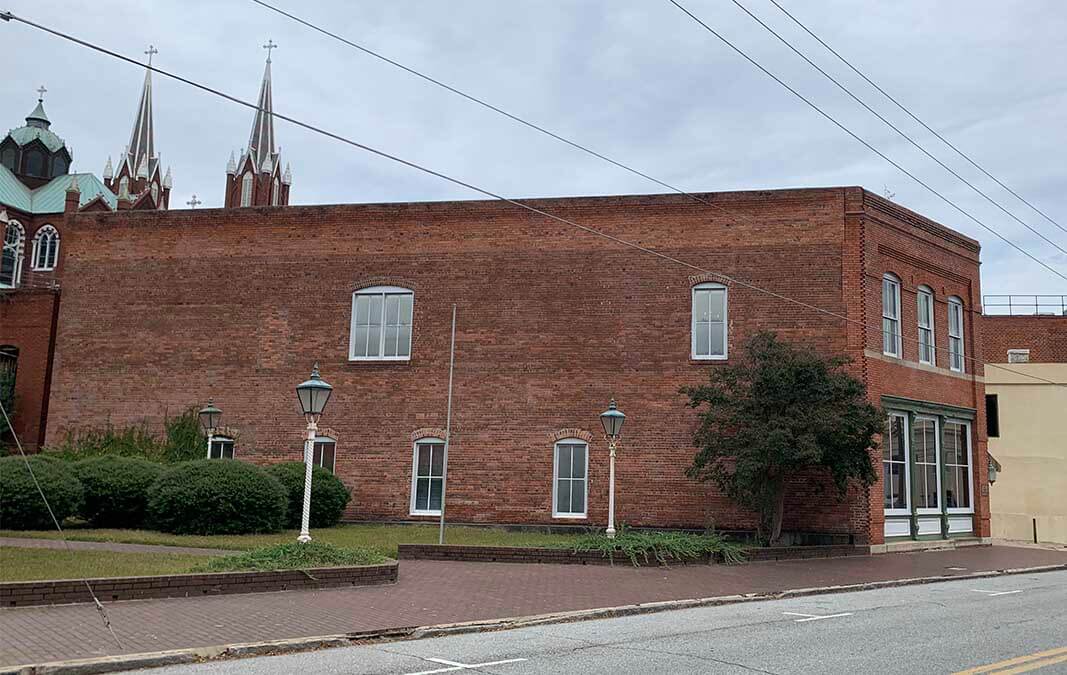 Exterior of the Office Building of Bloodworth, Crowley & Leverett